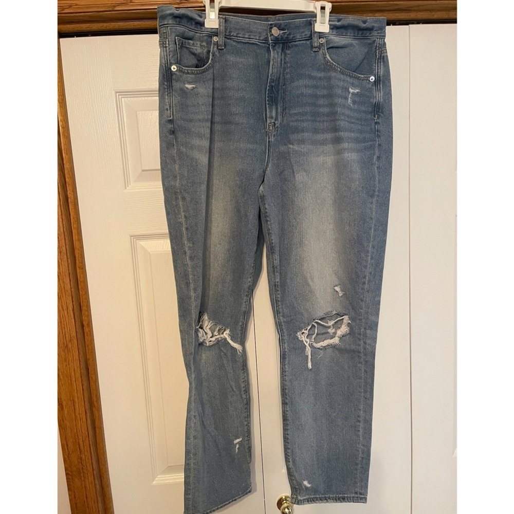 American eagle high rise curvy mom jeans